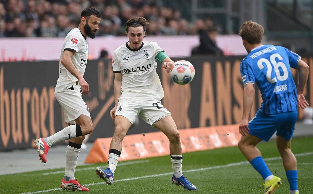 德甲对决：弗赖堡无压力，海登海姆力争抢分？弗赖堡迎战海登海姆